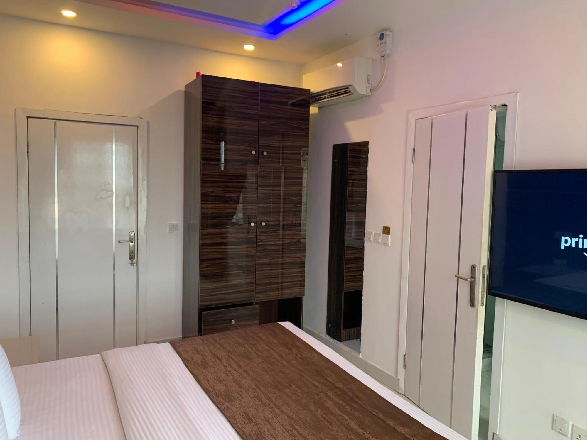 Presken Luxury Apartments Lagos Esterno foto